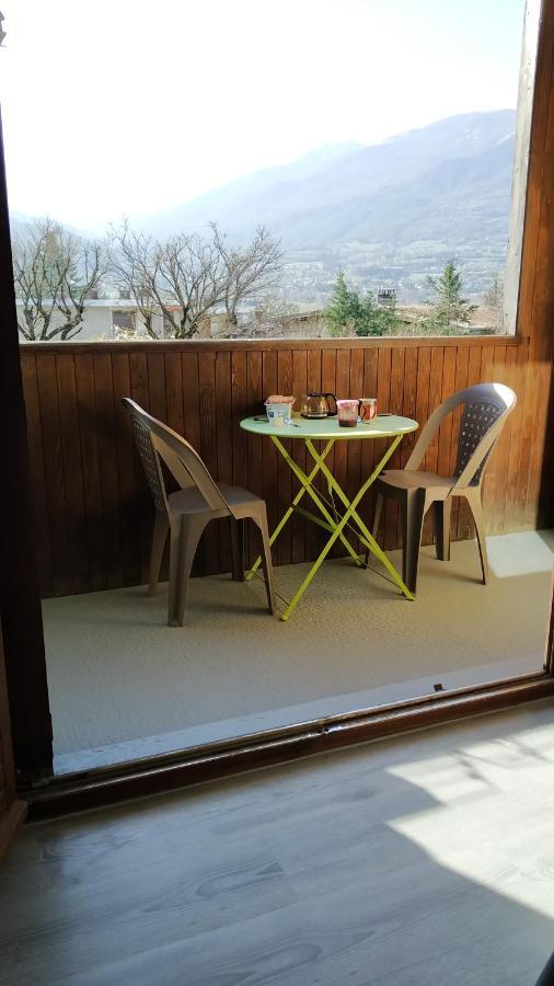 Appartement Agreable A Deux Pas Du Plan D'Eau Embrun Zewnętrze zdjęcie