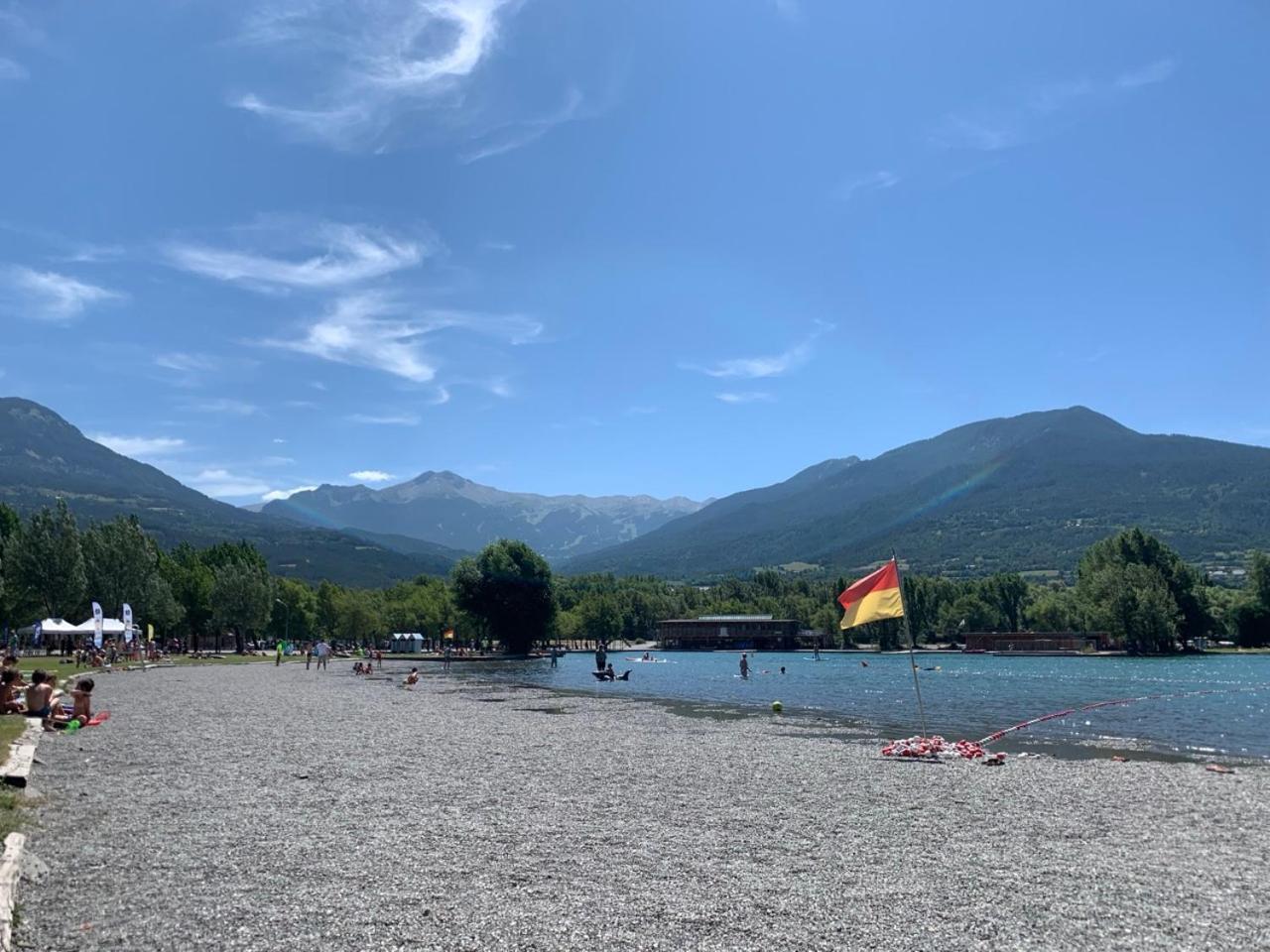 Appartement Agreable A Deux Pas Du Plan D'Eau Embrun Zewnętrze zdjęcie